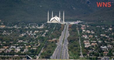 Pakistan Deploys Army, Imposes Curfew After 24 Killed in Violent Pro-Iran Protests Pakistan Deploys Army, Imposes Curfew After 24 Killed in Violent Pro-Iran Protests