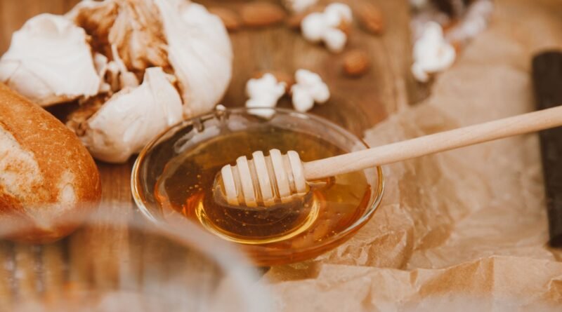 honey in small bowl